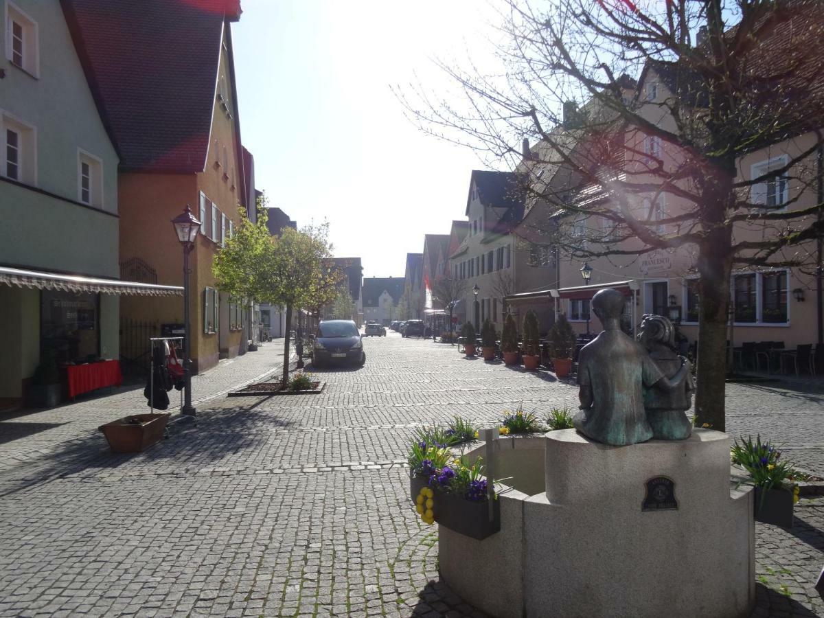 New Business Apartment With Flair Hersbruck Buitenkant foto