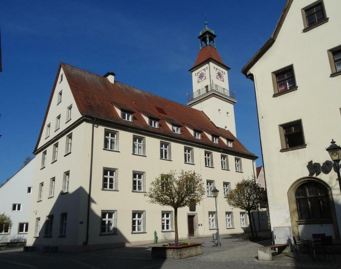 New Business Apartment With Flair Hersbruck Buitenkant foto